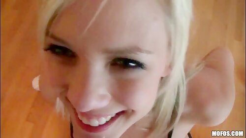 Britney Beth Golden hairy girl sucking dick in red light room of client