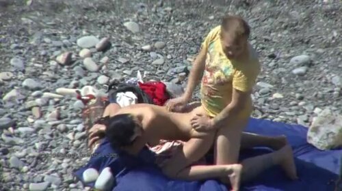 Mixed sex of beach group porn and candid camera videos