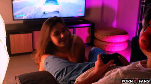 XoHannaJoy leaks Cant Resist Making Him Cum on Her Face