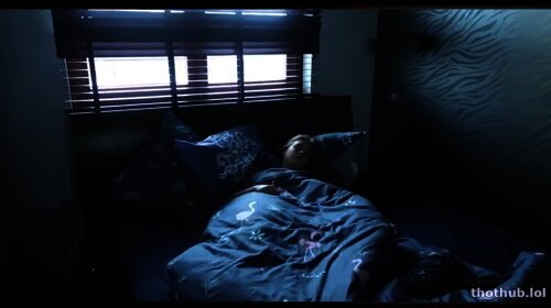 Anabel054 nude get fucked in her bed