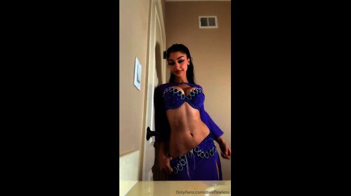 Diva Flawless aka divaflawless sexy arabian queen shows curves