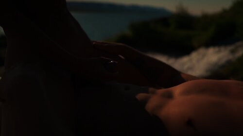 Thumb 24