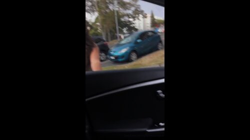 Gracewearslace Gives A Blowjob In The Car